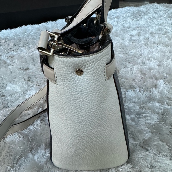 Kate Spade tri-color Purse Black, White and Cream Gently Used - Picture 3 of 10